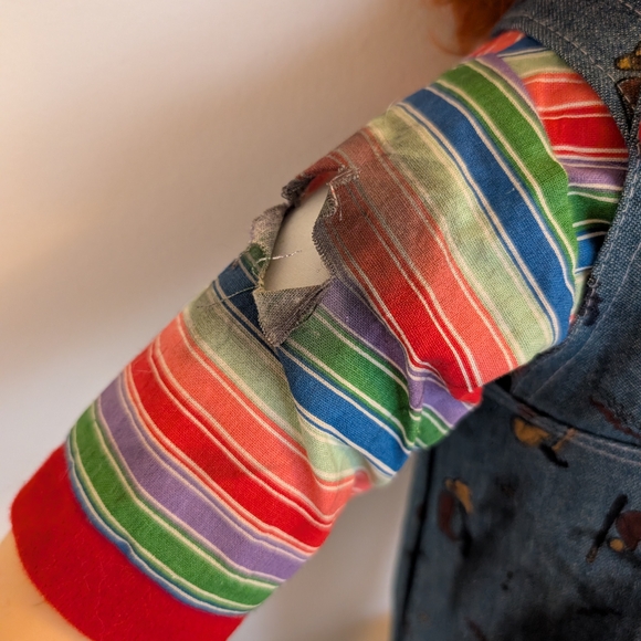 Bride of Chucky/Child's Play Life-sized 25in Chucky Doll 1998 - Picture 11 of 12